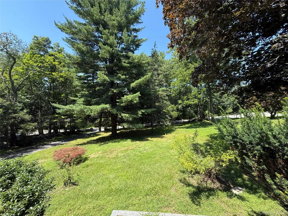 58 Quakerbridge Road Ossining, NY 10562