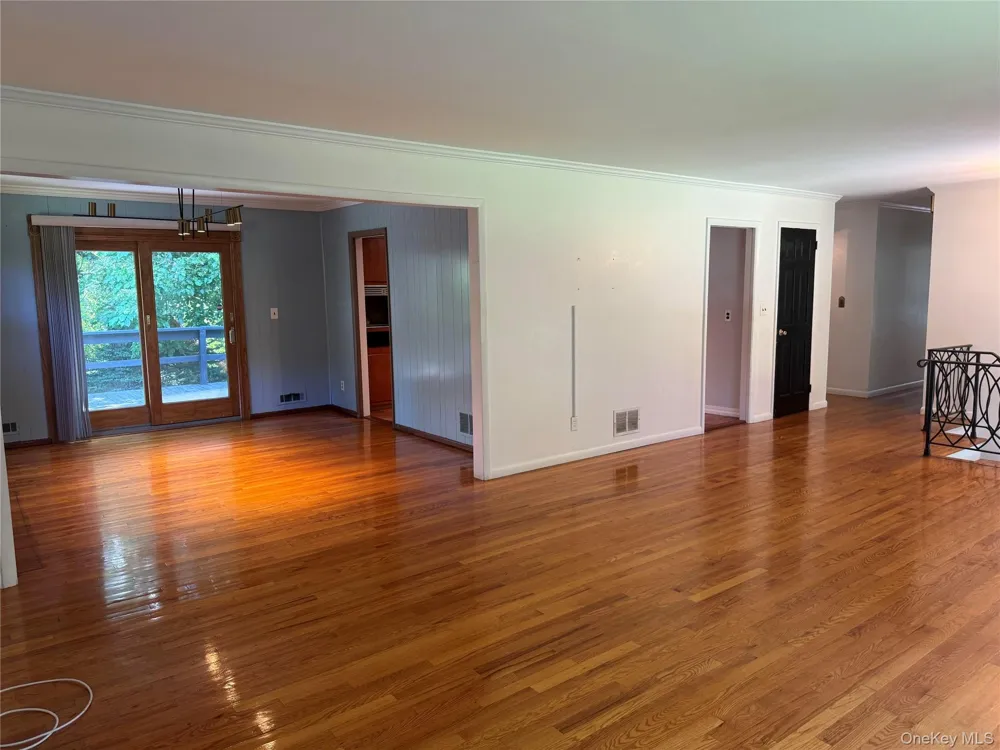 58 Quakerbridge Road Ossining, NY 10562