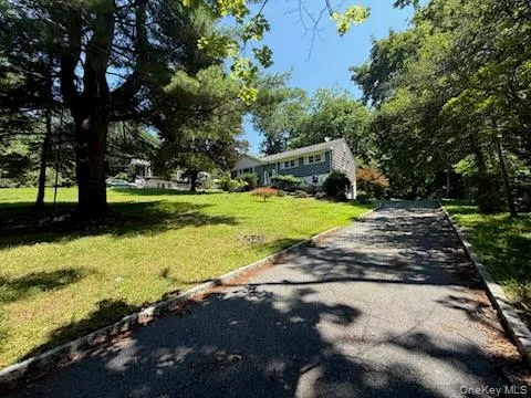 58 Quakerbridge Road Ossining, NY 10562