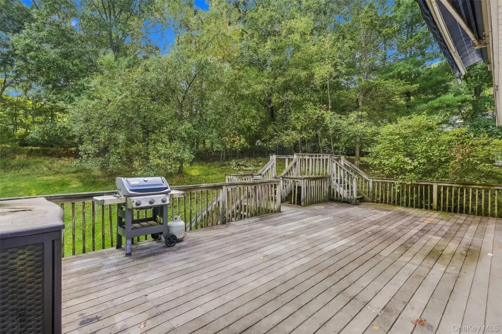 16 Cambridge Circle Monroe, NY 10950