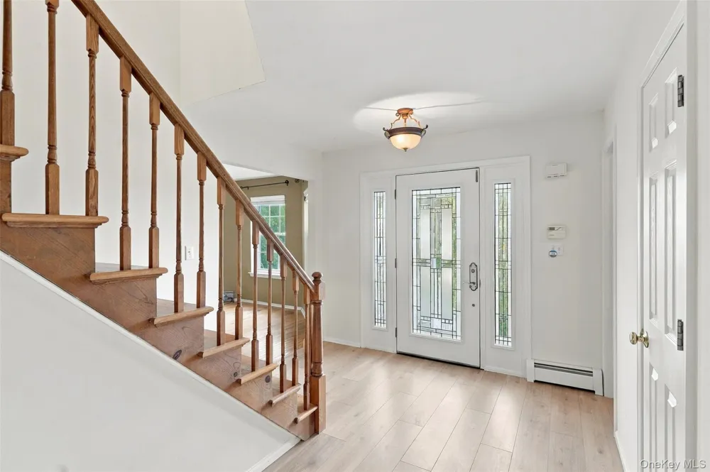 16 Cambridge Circle Monroe, NY 10950