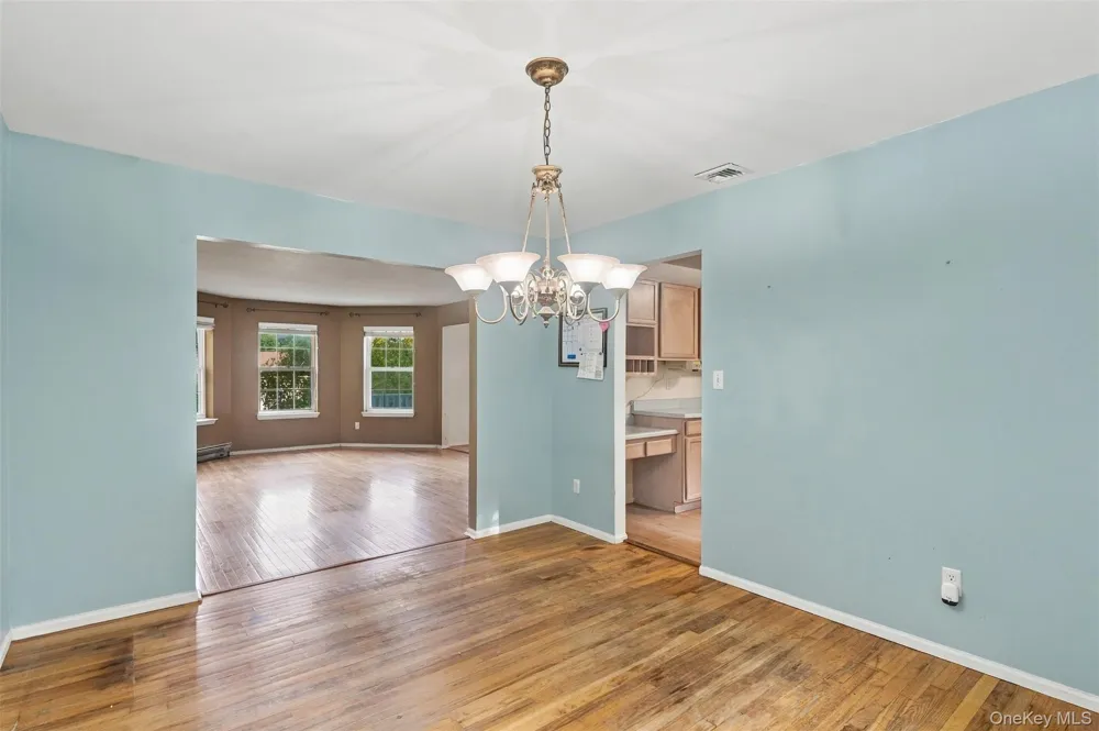 16 Cambridge Circle Monroe, NY 10950