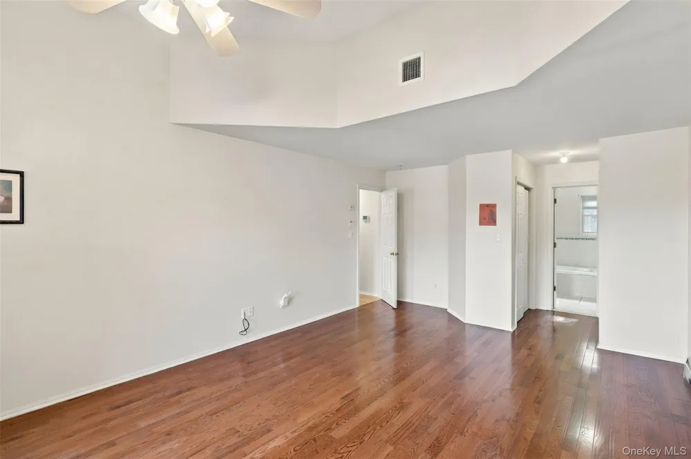 16 Cambridge Circle Monroe, NY 10950