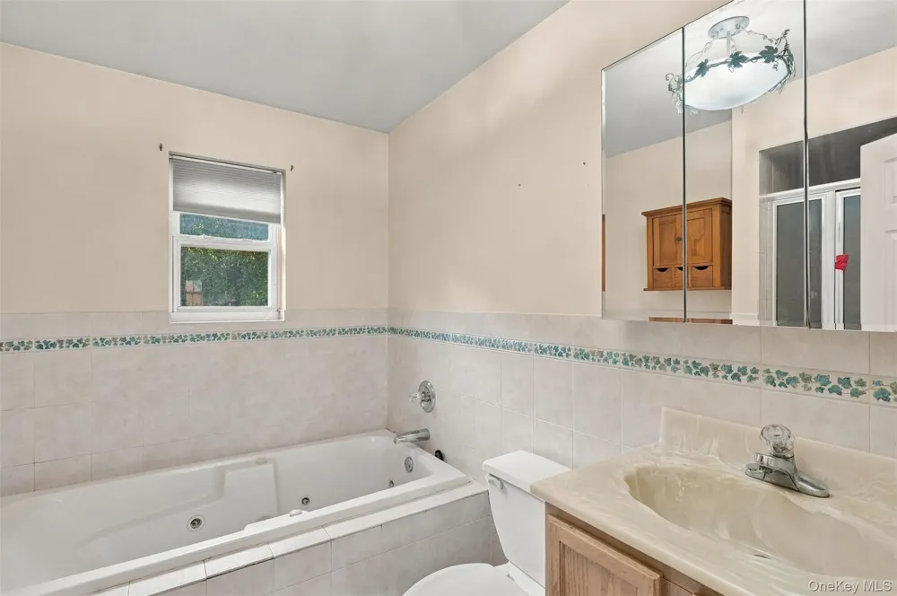 16 Cambridge Circle Monroe, NY 10950