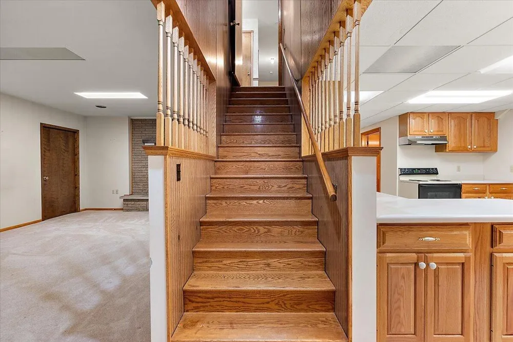28193 60th Avenue Lawton, MI 49065