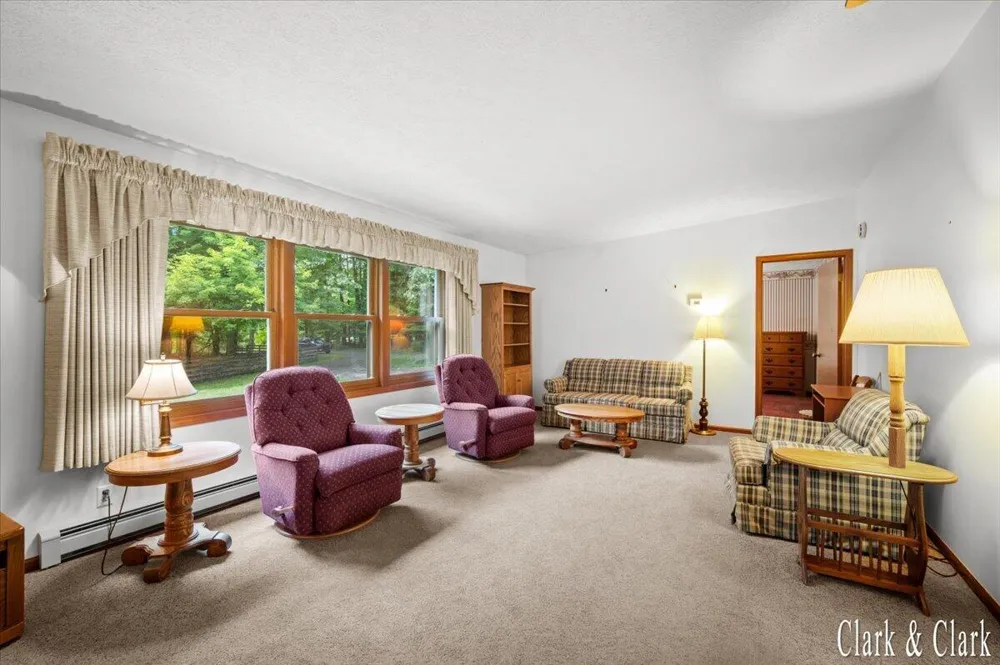 11080 Vergennes Street SE Lowell, MI 49331