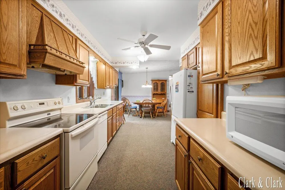 11080 Vergennes Street SE Lowell, MI 49331
