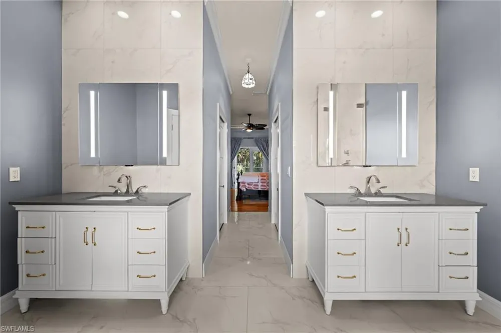 2127 Imperial Circle Naples, FL 34110
