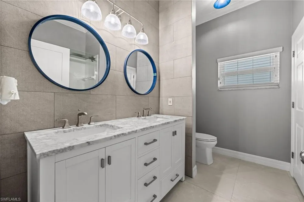 2127 Imperial Circle Naples, FL 34110