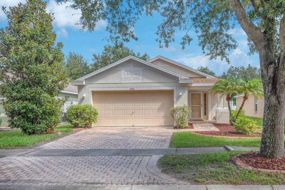 11433 BAY GARDENS LOOP Riverview, FL 33569