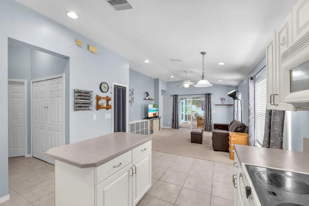 11433 BAY GARDENS LOOP Riverview, FL 33569