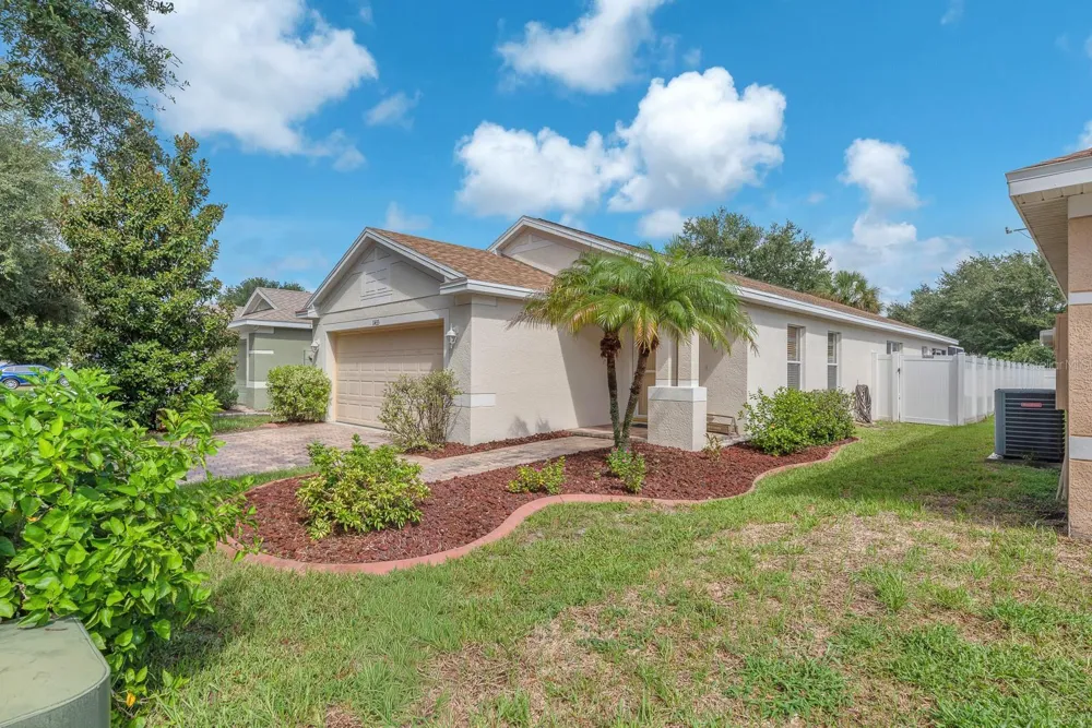 11433 BAY GARDENS LOOP Riverview, FL 33569
