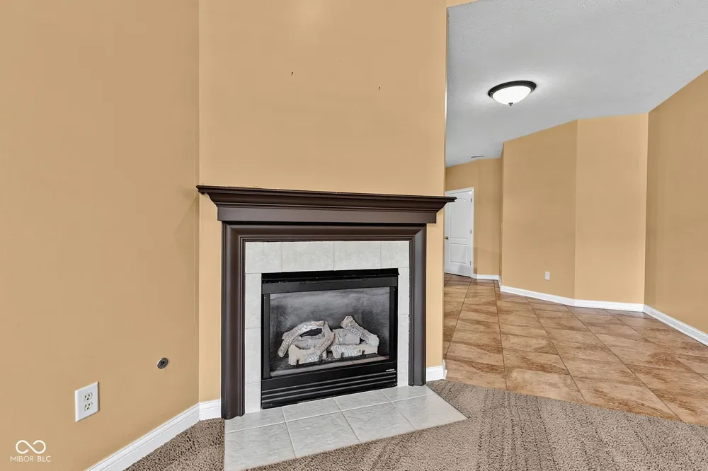 4003 Storrow Way Westfield, IN 46062