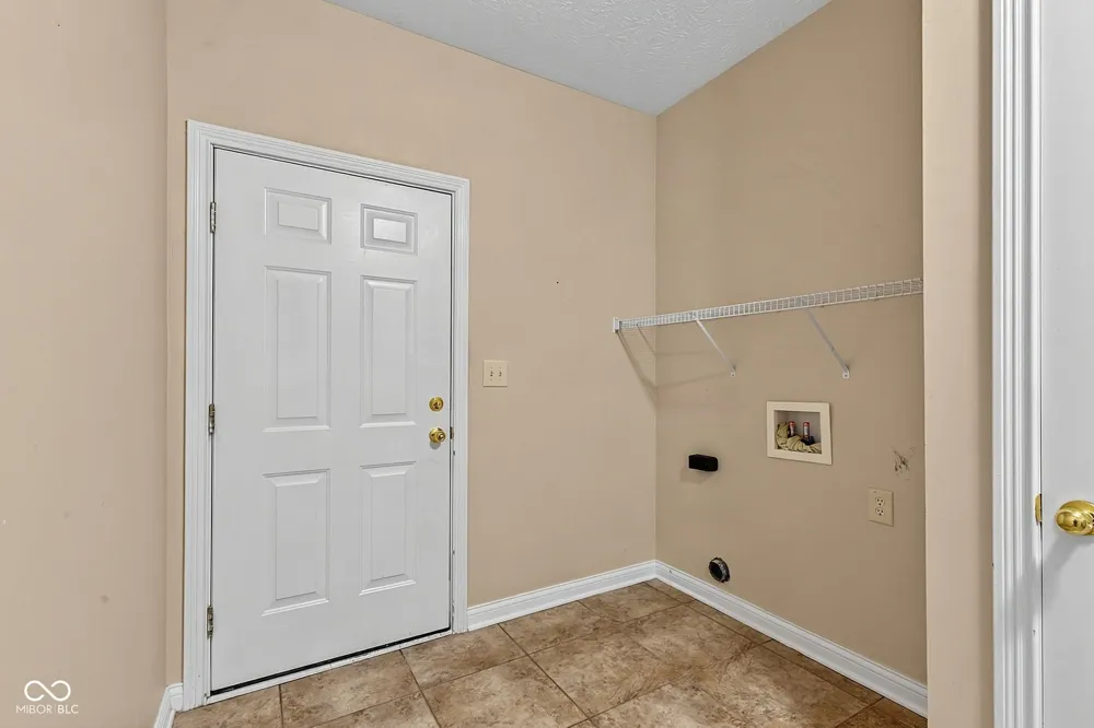 4003 Storrow Way Westfield, IN 46062