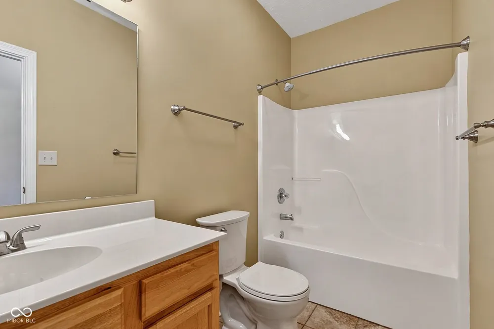 4003 Storrow Way Westfield, IN 46062