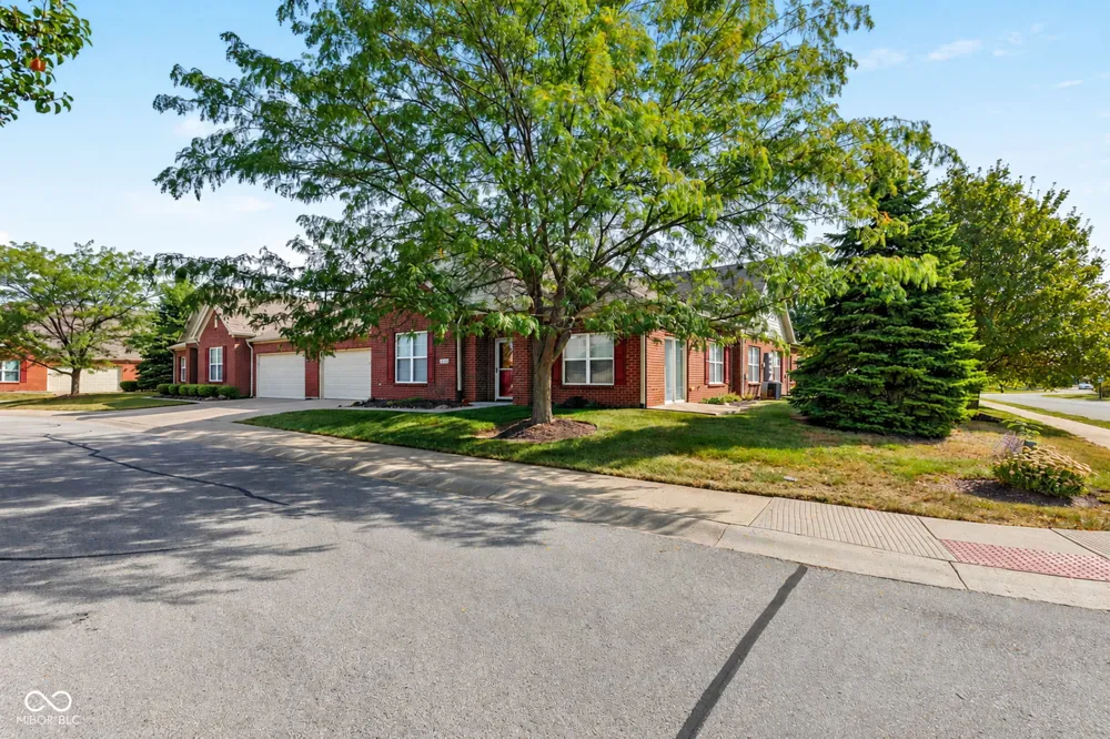 4003 Storrow Way Westfield, IN 46062