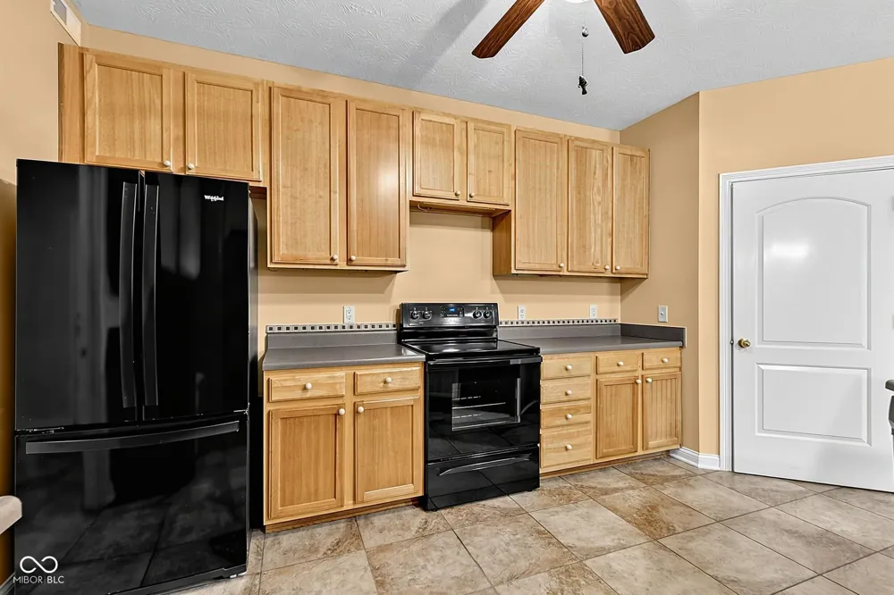4003 Storrow Way Westfield, IN 46062