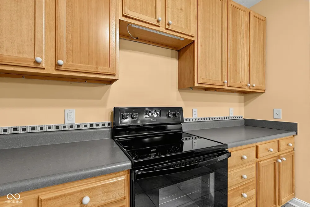 4003 Storrow Way Westfield, IN 46062