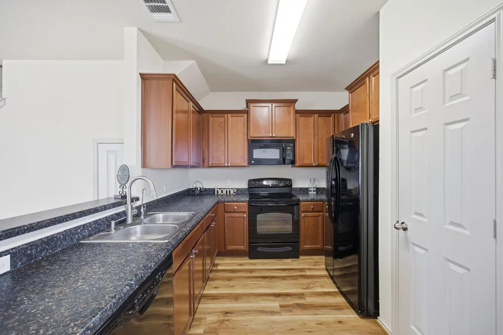 408 Azurite Drive Jarrell, TX 76537