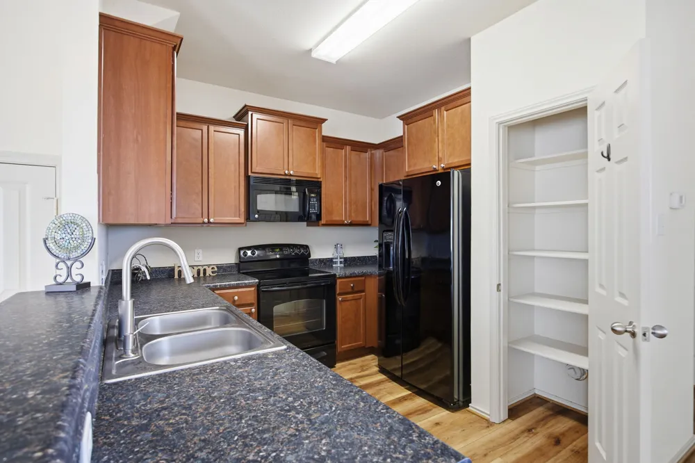 408 Azurite Drive Jarrell, TX 76537