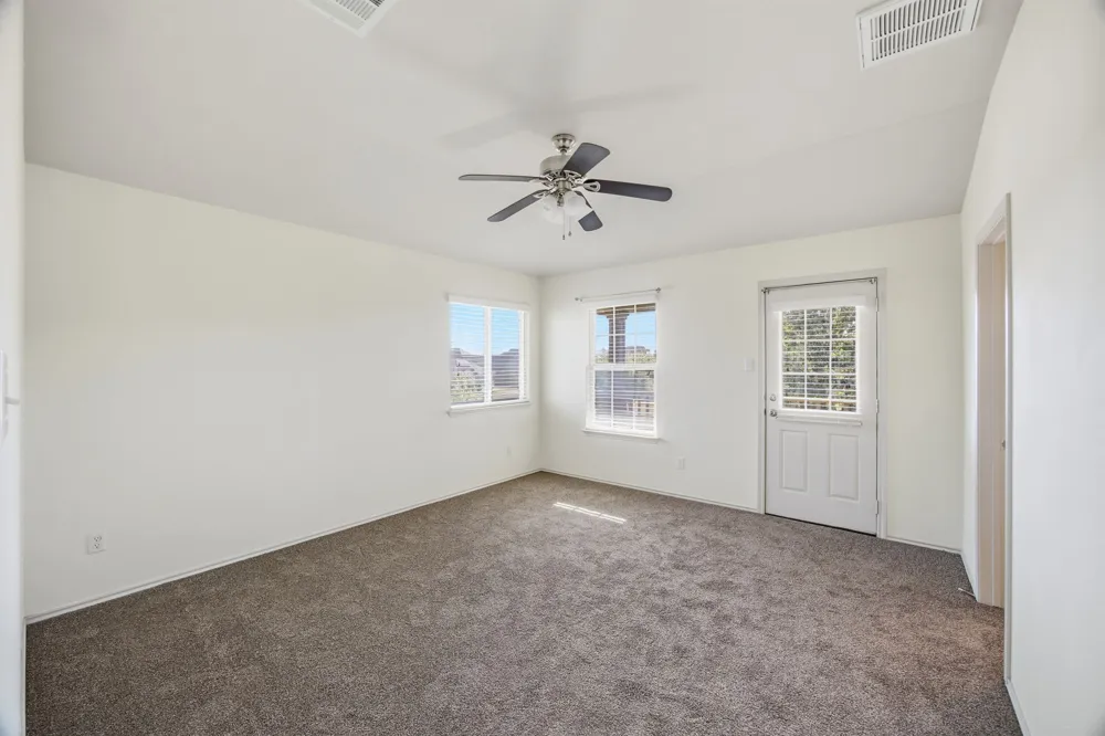 408 Azurite Drive Jarrell, TX 76537