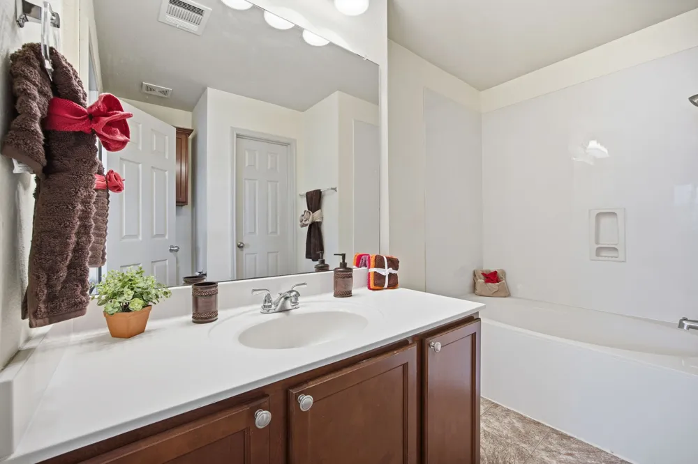 408 Azurite Drive Jarrell, TX 76537