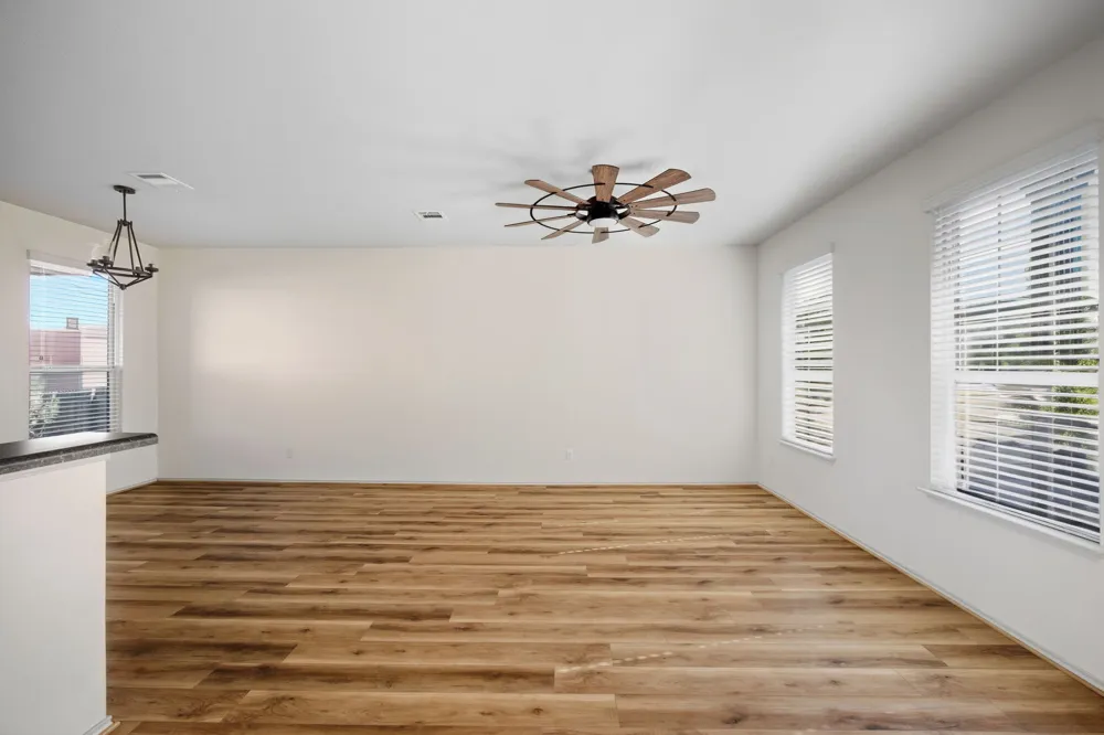 408 Azurite Drive Jarrell, TX 76537