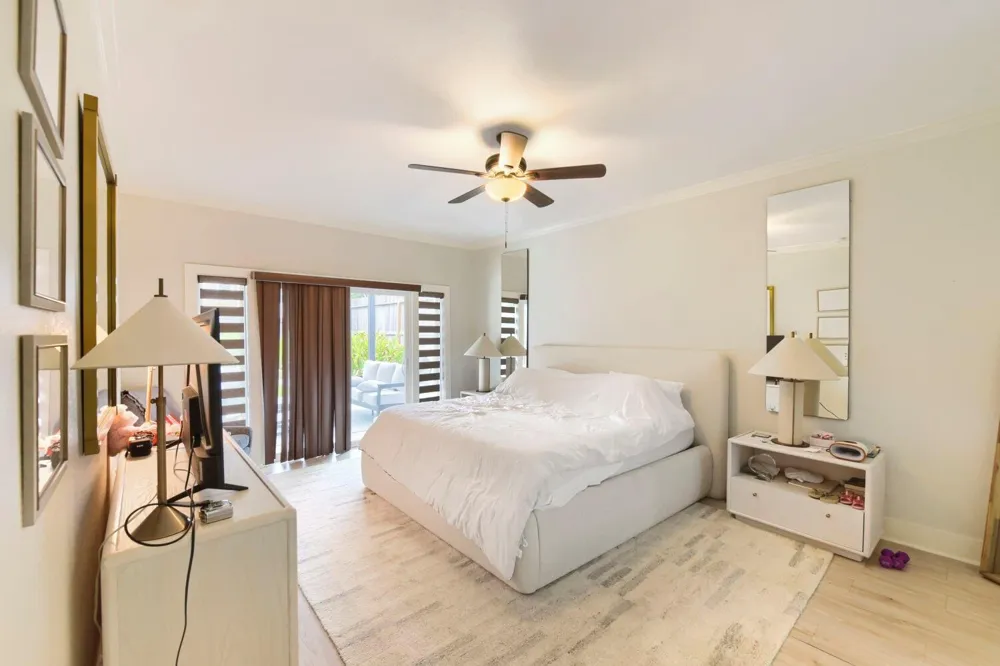 1022 Crossroads Drive Houston, TX 77079