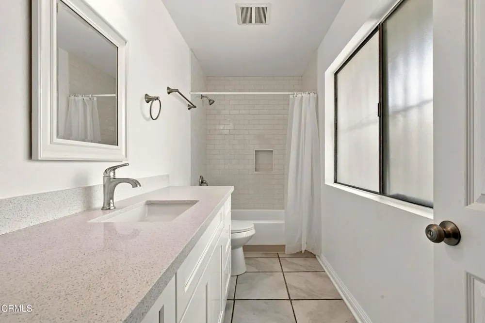 2238 Nelson Street Pomona, CA 91766