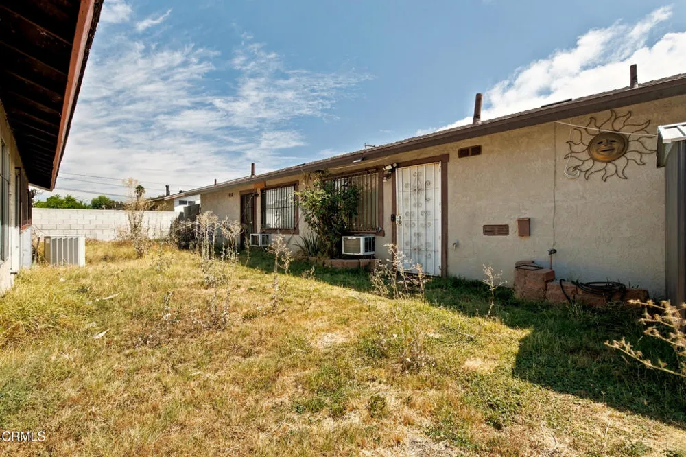 2238 Nelson Street Pomona, CA 91766
