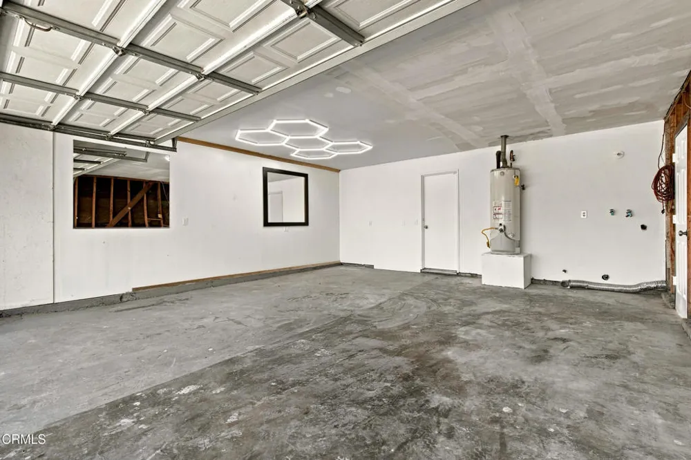 2238 Nelson Street Pomona, CA 91766