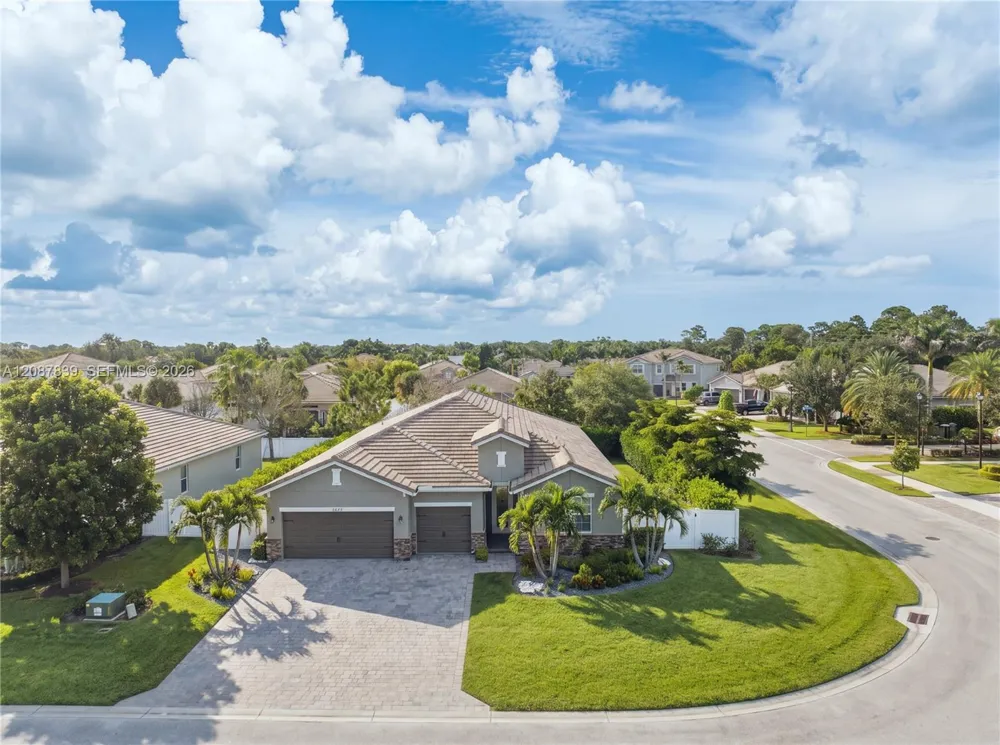 2590 SW Berry Park Cir Palm City, FL 34990