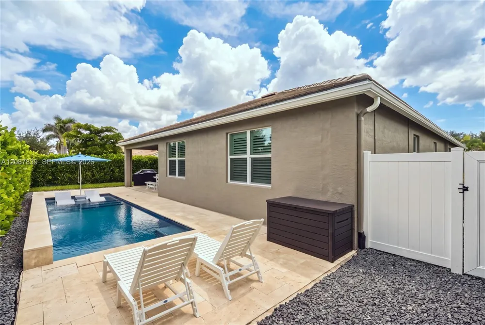 2590 SW Berry Park Cir Palm City, FL 34990