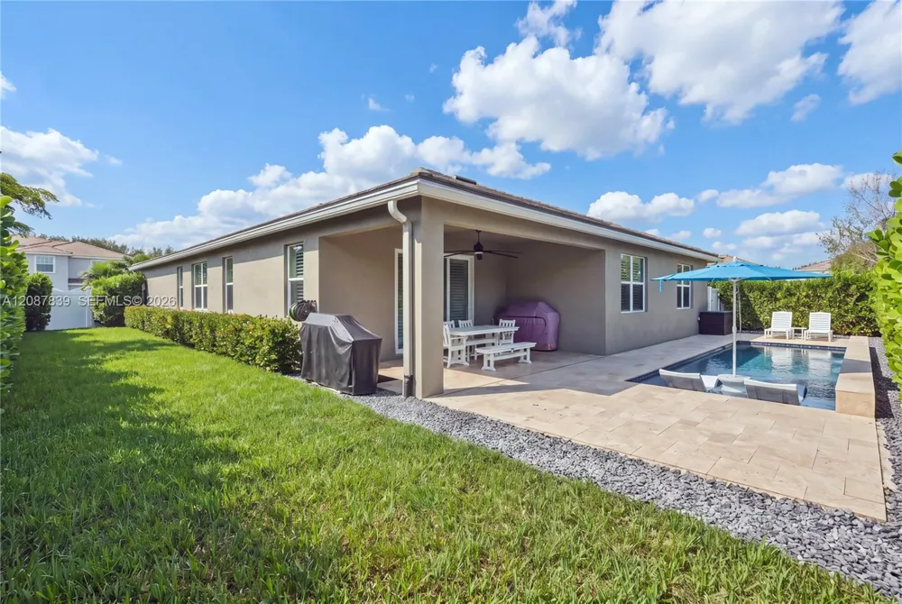2590 SW Berry Park Cir Palm City, FL 34990