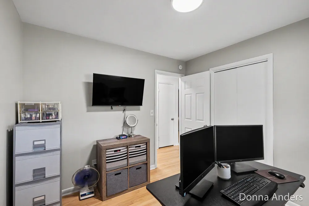 5581 Edgelawn Drive SE Kentwood, MI 49508