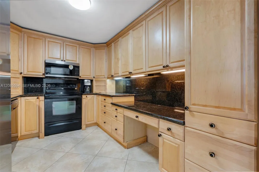 531 Ocean Blvd #1510 Pompano Beach, FL 33062
