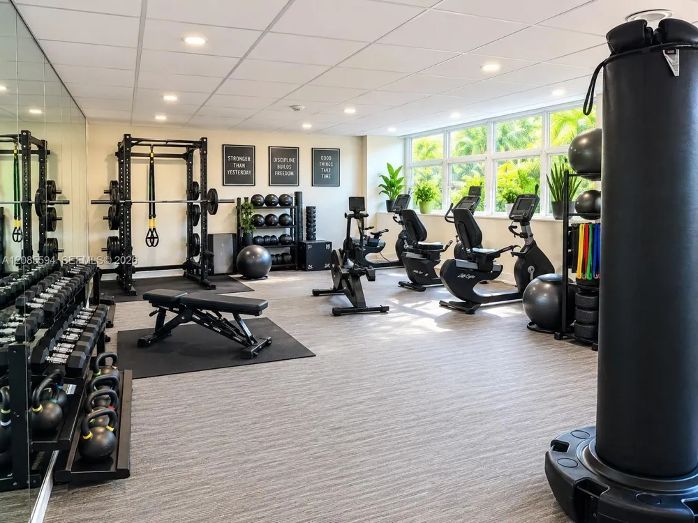 531 Ocean Blvd #1510 Pompano Beach, FL 33062