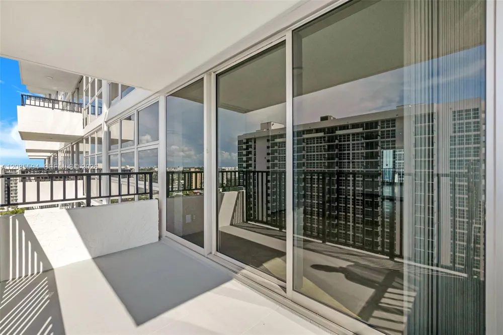 531 Ocean Blvd #1510 Pompano Beach, FL 33062