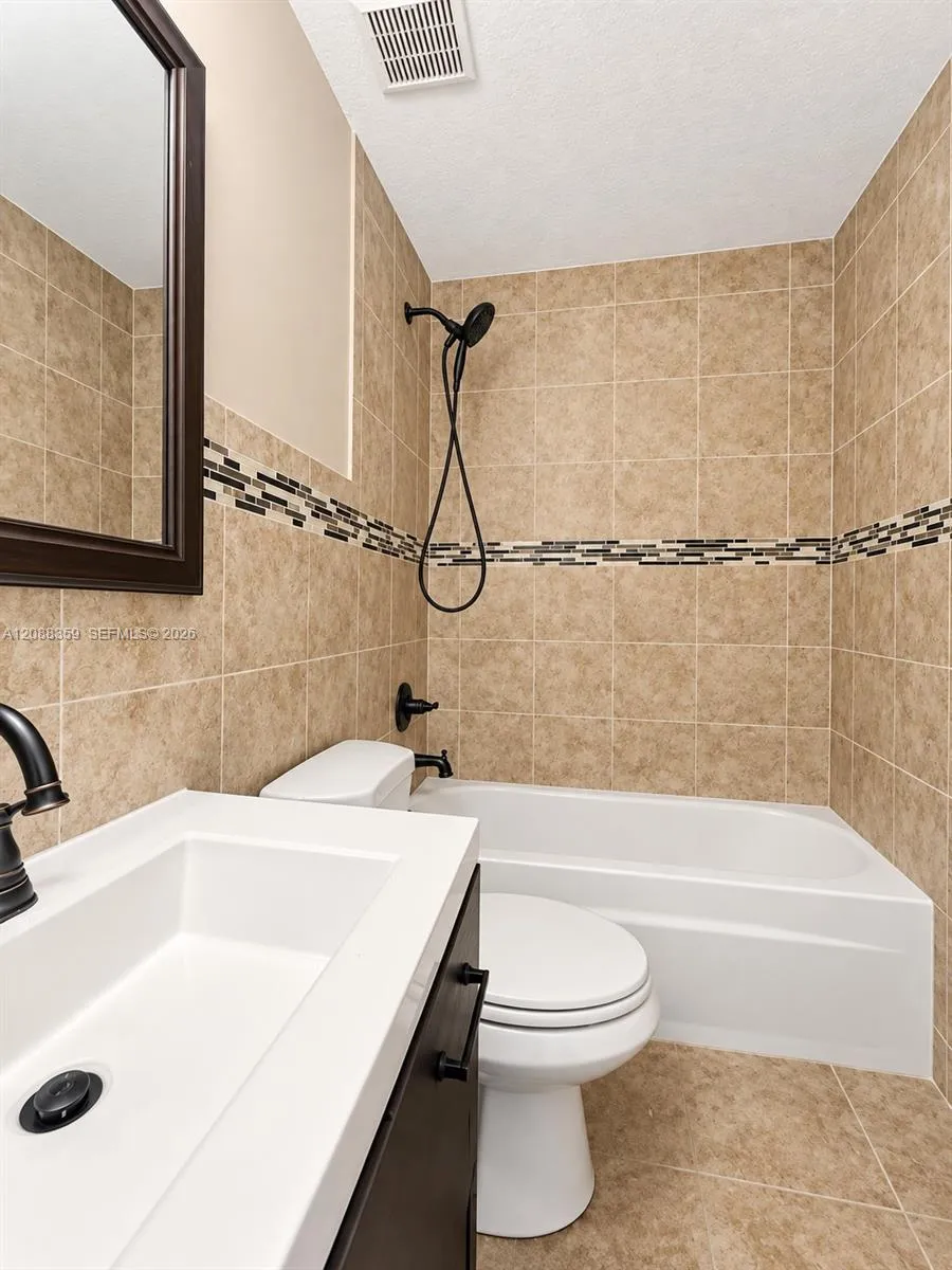 16080 SW 155th Ct Miami, FL 33187