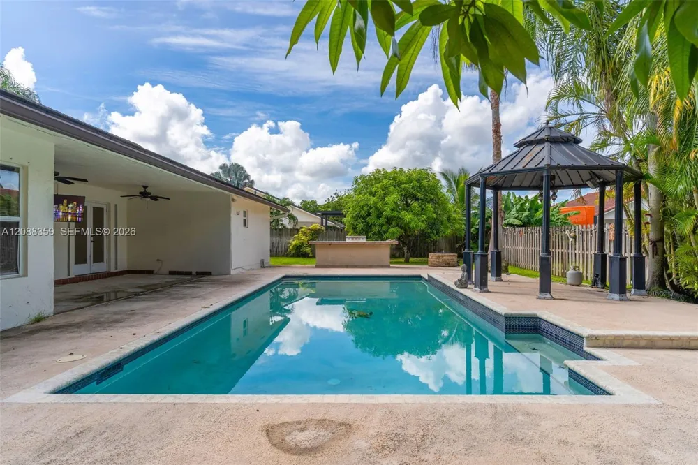 16080 SW 155th Ct Miami, FL 33187