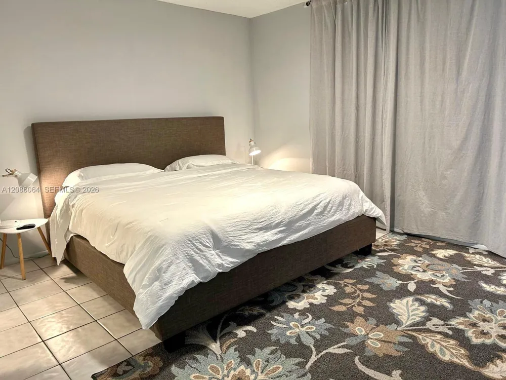 750 Ocean Blvd #1106 Pompano Beach, FL 33062