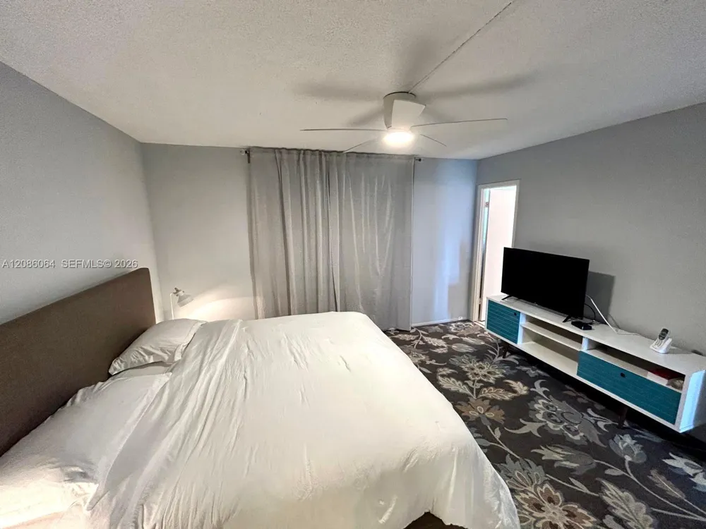 750 Ocean Blvd #1106 Pompano Beach, FL 33062