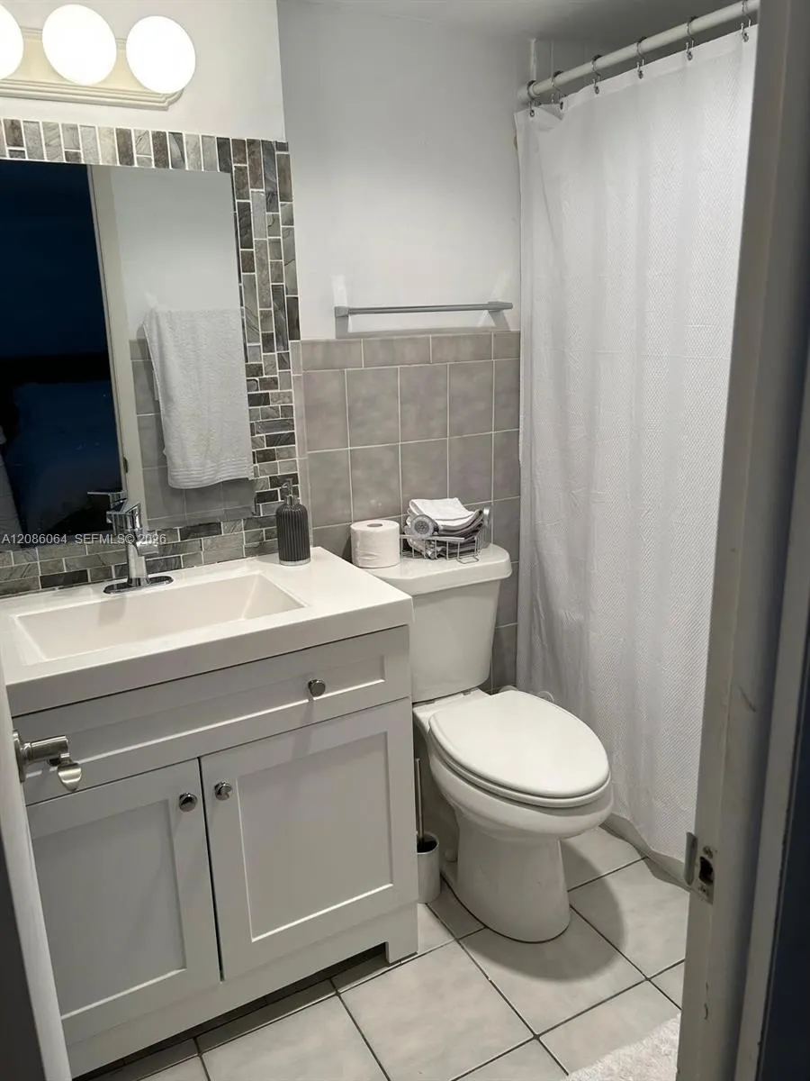 750 Ocean Blvd #1106 Pompano Beach, FL 33062