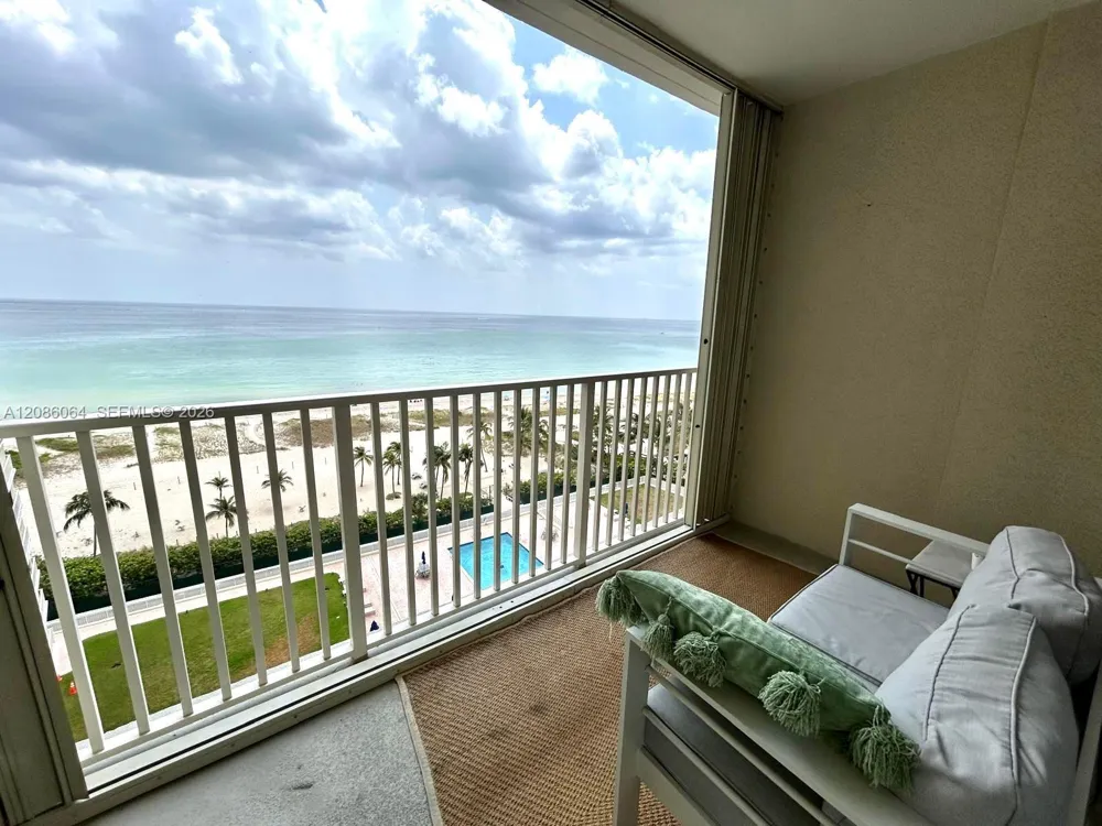 750 Ocean Blvd #1106 Pompano Beach, FL 33062
