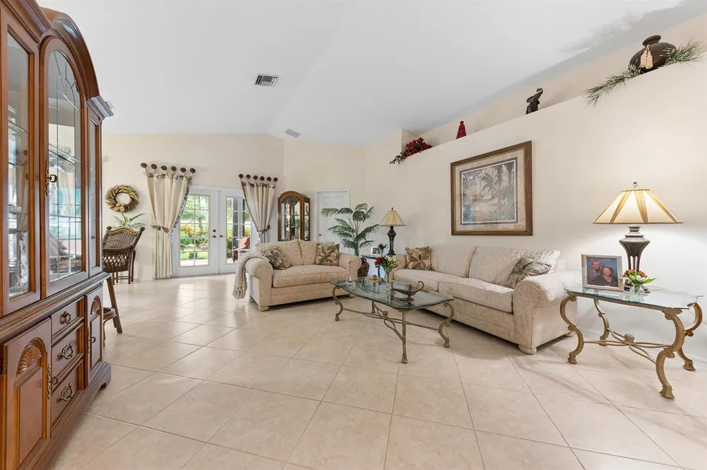 5293 TOSCANA TRAIL Boynton Beach, FL 33437