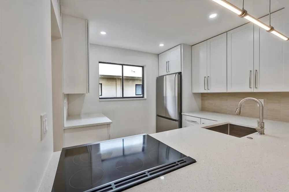5220 Las Verdes Circle Delray Beach, FL 33484