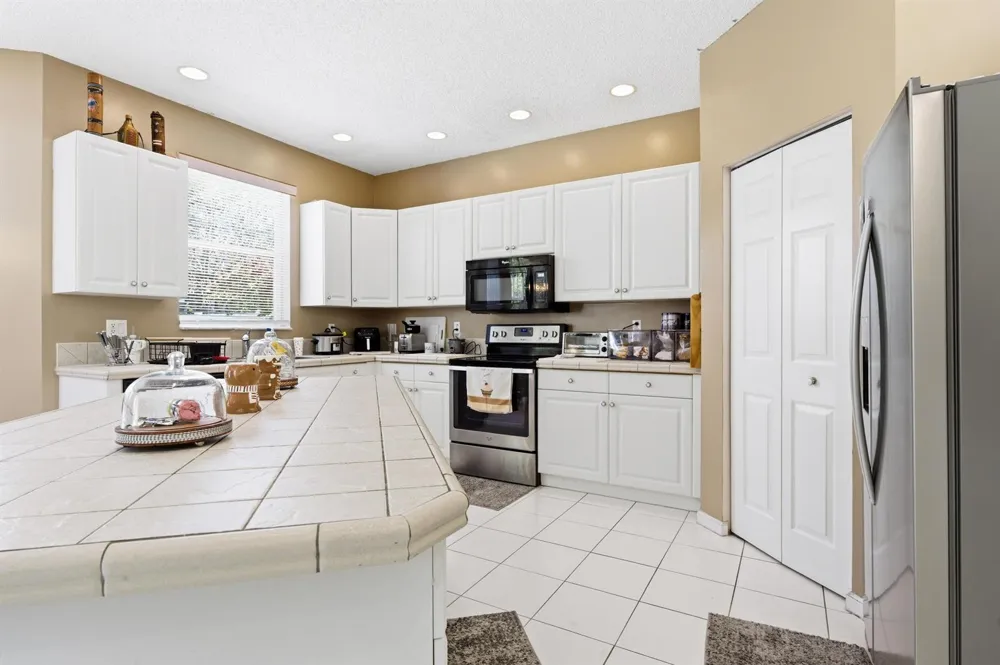 2430 WESTMONT DRIVE Royal Palm Beach, FL 33411