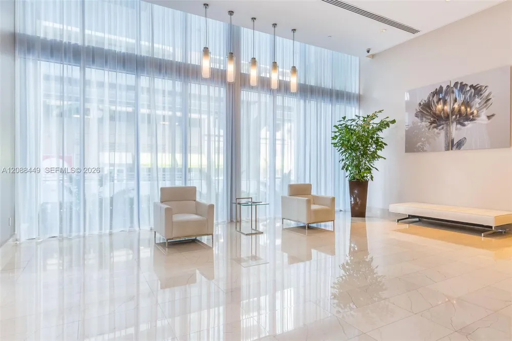 1111 SW 1 AV #1825-N Miami, FL 33130