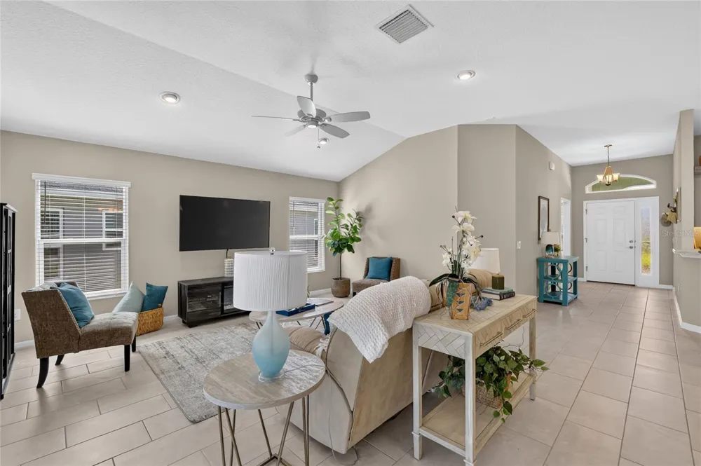 5825 FLINT LOOP The Villages, FL 32163