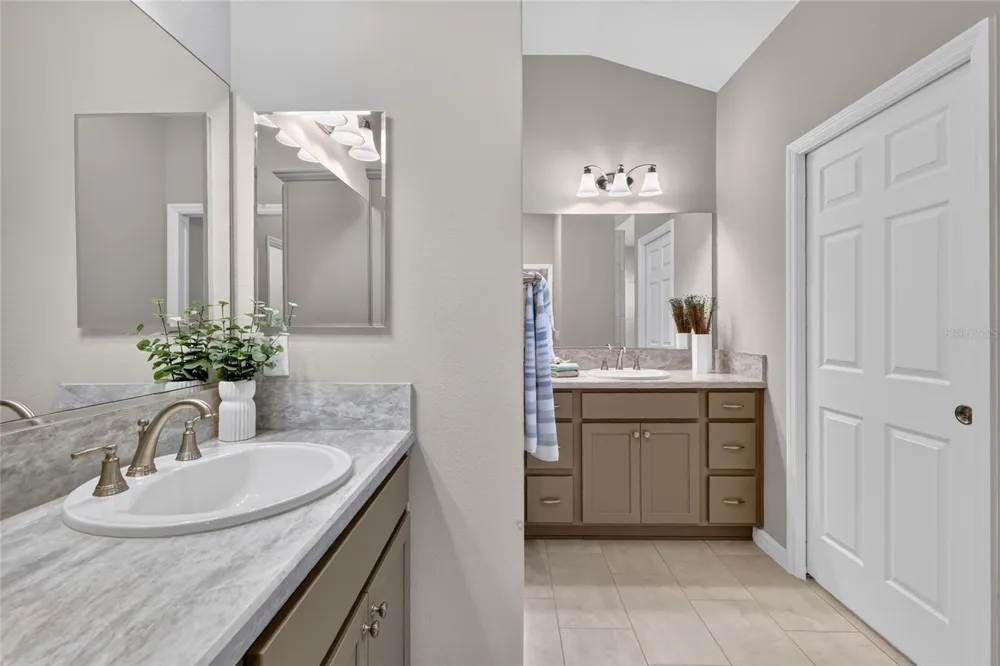 5825 FLINT LOOP The Villages, FL 32163